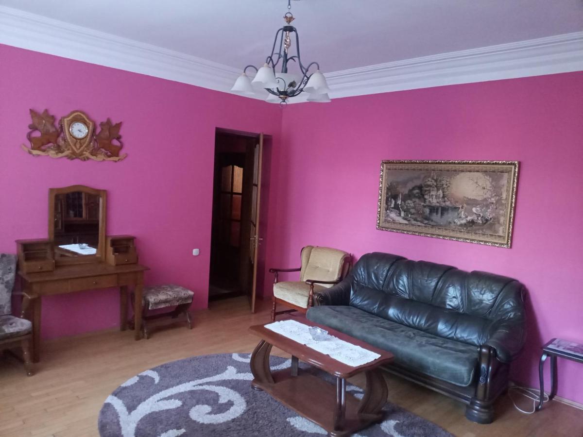 Knaus Apartments Chernivtsi Exterior photo